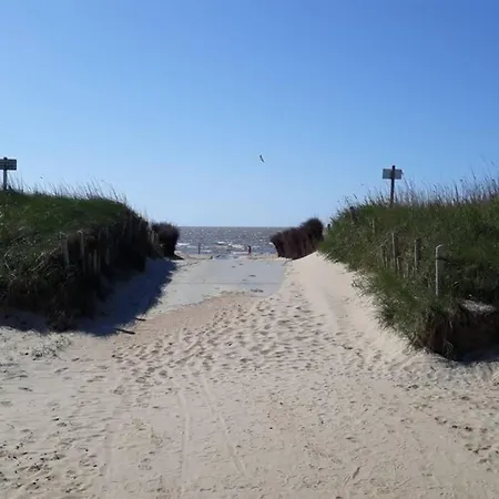 Küstenkoje Urgemütlich In Sehr Schöner Lage Cuxhaven